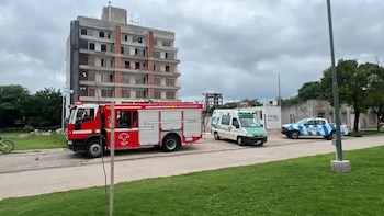 Un empleado cayó desde un