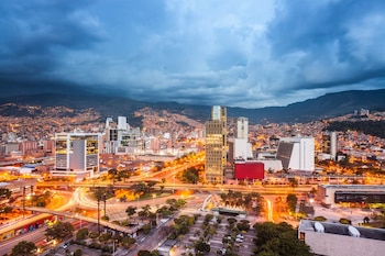 Medellín se posiciona como la única ciudad colombiana entre las 30 favoritas de los nómadas digitales en 2026, según un ranking global basado en más de 16 mil encuestados - crédito Alcaldía de Medellín