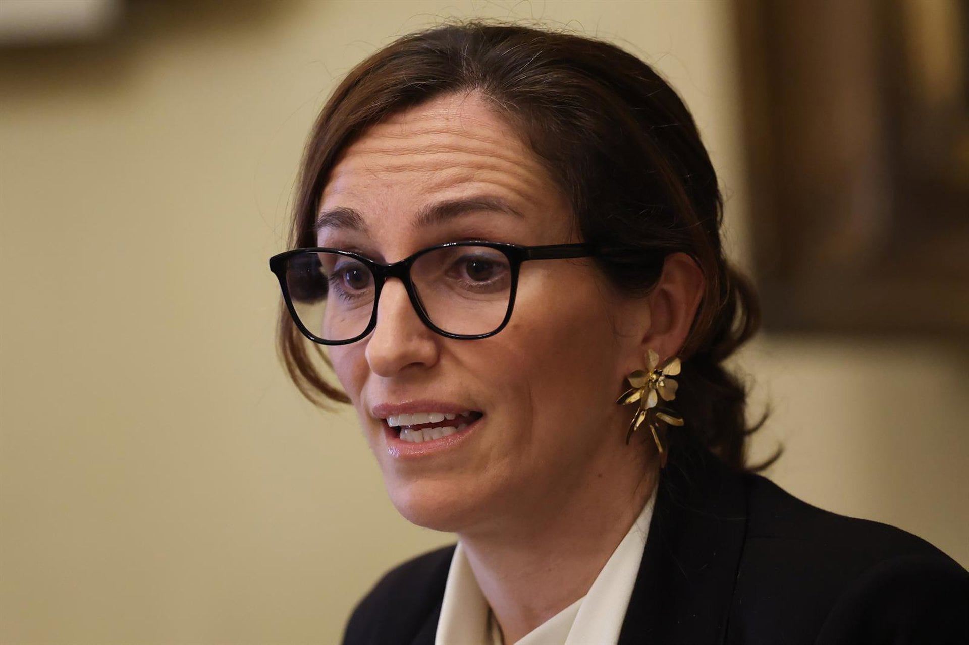 La ministra de Sanidad, Mónica García, durante una comparecencia ante la Comisión de Sanidad en el Senado, a 23 de abril de 2026, en Madrid (Alejandro Martínez Vélez - Europa Press)