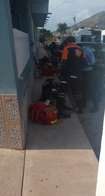 Un elemento muerto y cinco