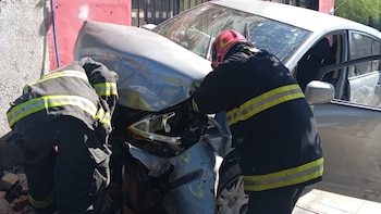 Video: un violento accidente en