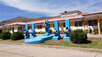Hospital Manuel Núñez Butrón de Puno.