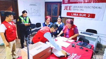 Segunda vuelta 2026: así se revisan las actas observadas que podrían definir la elección. (Foto: JNE)