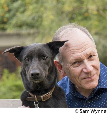 El científico y autor canino