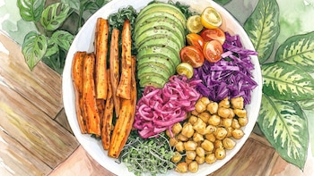 7 alimentos clave para realizar una ensalada antiinflamatoria, según la ciencia