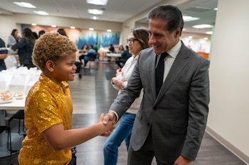 El FBI allana la sede