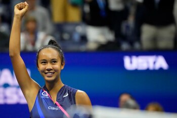 El festejo de Leylah Fernandez tras superar a Aryna Sabalenka y avanzar a la final del US Open (Robert Deutsch-USA TODAY Sports)