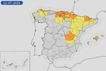 Mapa de alertas de altas temperaturas, chuva e tempestades para este domingo, 12 de julho de 2026. (Aemet)