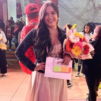 La joven asistió al concierto