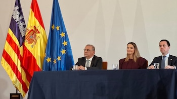 Prohens expresa "orgullo" por Transición