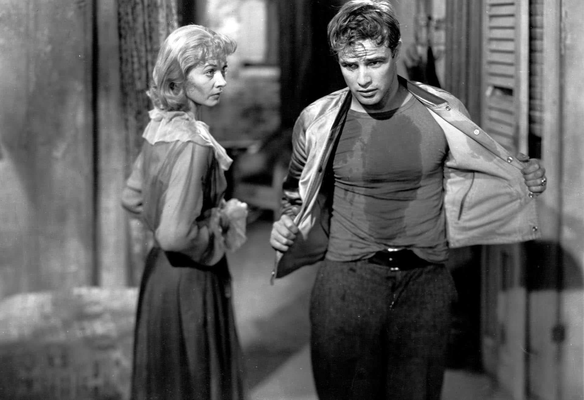 Brando en uno de los papeles que lo metieron para siempre entre los más grandes, como Stanley Kowalski en