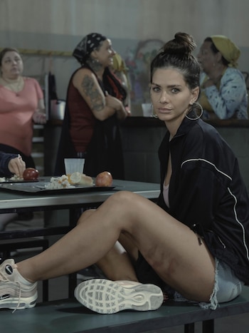 La China Suárez en uno