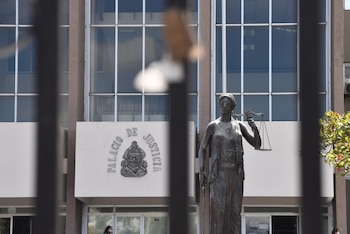 La audiencia inicial contra el expresidente continuará el lunes 24 de agosto a las 9:30 de la mañana. (FOTO: Hondudiario)