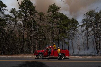 Incendio en Nueva Jersey quema