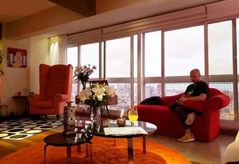 El director teatral comparte los