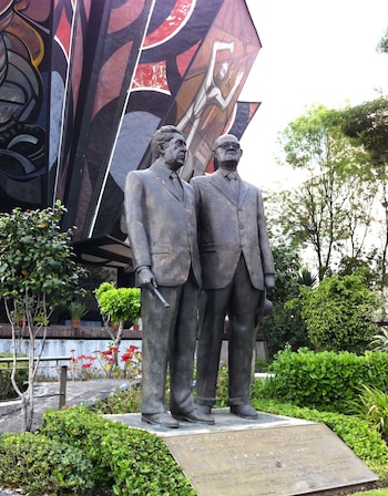 Manuel Suárez y Suárez tenía