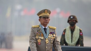 La junta militar birmana fortalece