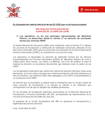 JNE detecta actas y listas de electores en material de desecho dentro de almacén de la ONPE. (Foto: JNE)