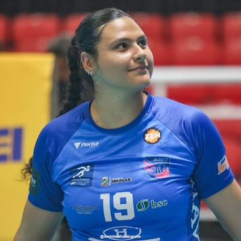 Leticya Franco llega a la Liga Peruana de Vóley: la brasileña de 1,96 metros que jugará por Olva Latino.