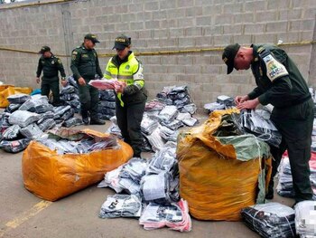 El decomiso incluyó un camión