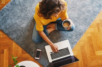 La tecnología es un aliado de las personas en su día a día. (EP)