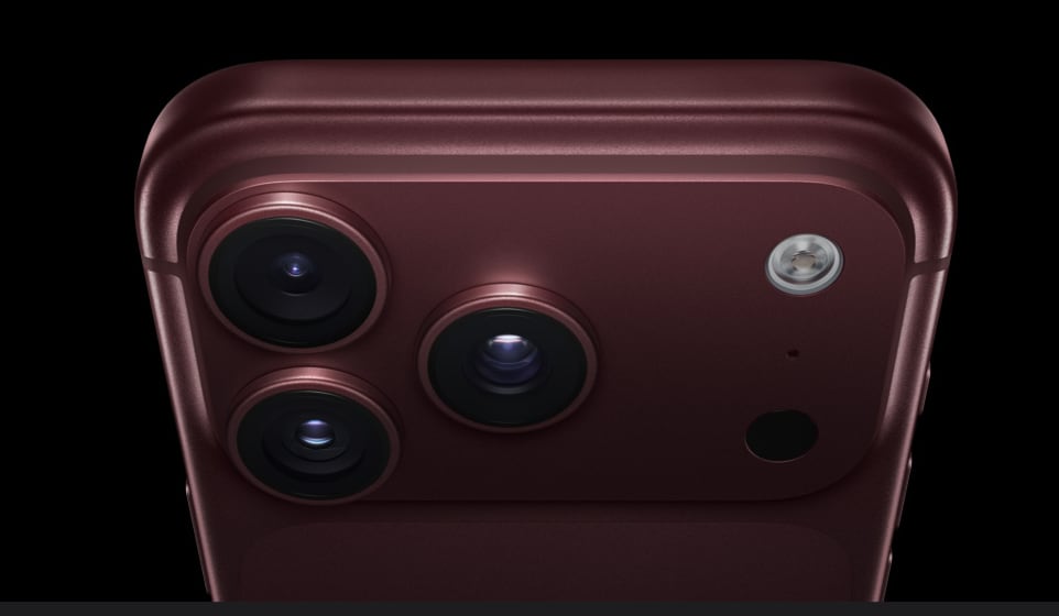 La variante de mayor tamaño supera al modelo convencional en duración energética y mantiene las cámaras de 48 megapíxeles, los controles manuales y la grabación audiovisual con estándar Dolby Vision (Apple)
