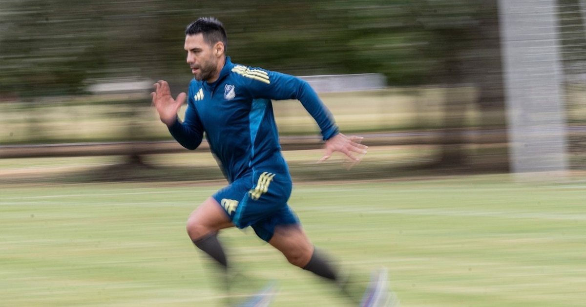 Millonarios cae 1-0 ante River Plate en partido amistoso