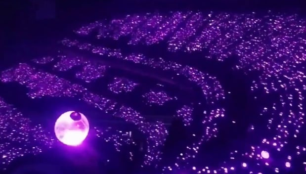 Los Army Bomb se sincronizan de manera automática durante el concierto de BTS, siempre y cuando sea original.