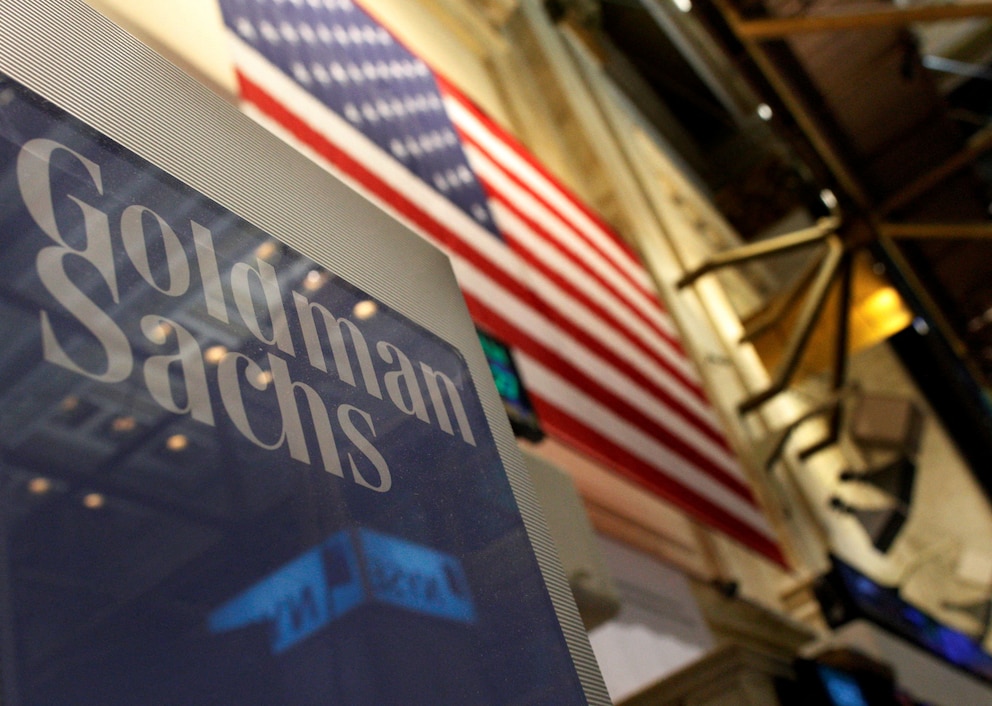 Un cartel de Goldman Sachs en unas oficinas de Nueva York (Reuters)
