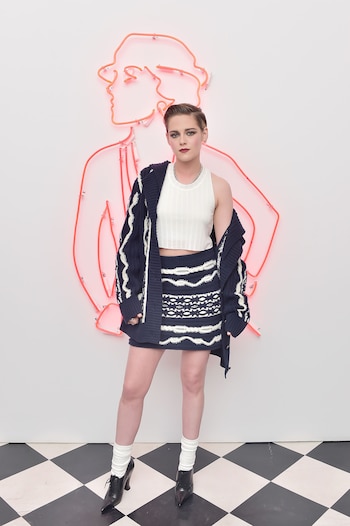 Kristen Stewart encarna una lectura moderna de Chanel entre androginia y desenfado