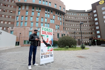 Un cartel en apoyo a