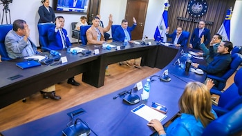 Las entrevistas a 18 aspirantes a la Corte de Cuentas en El Salvador ya tienen fecha de inicio