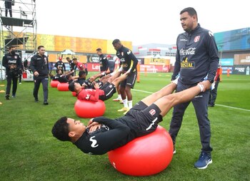 Jugadores de la selección peruana