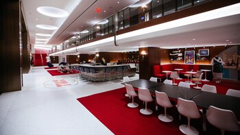 El Café París, ambientado en