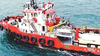 El removedor Jascon-4 que volcó