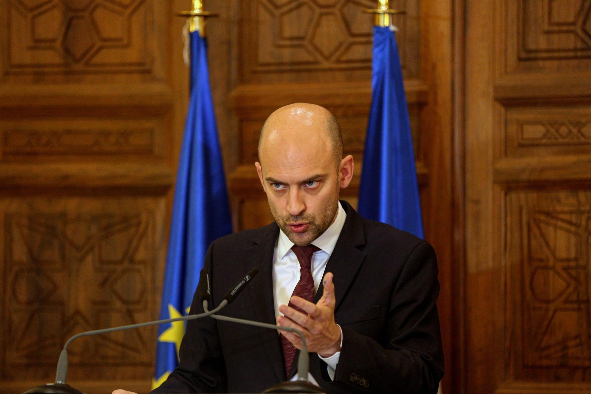 Francia veta al embajador de EEUU el acceso directo al Gobierno tras no acudir después de ser convocado