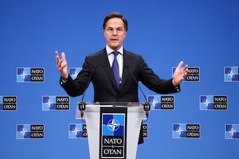 La OTAN estudia elevar el