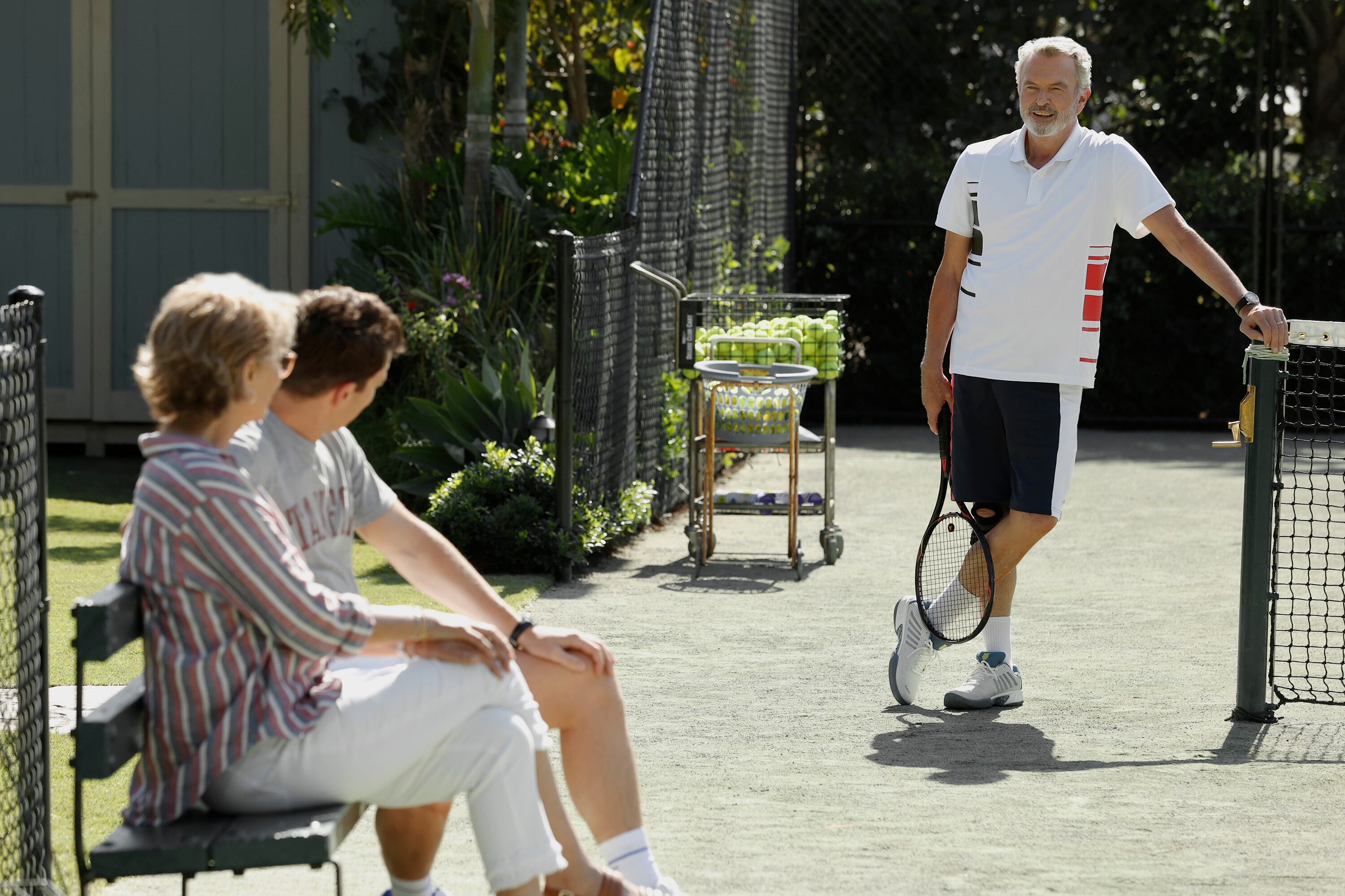 Sam Neill interpretó a un entrenador de tenis en