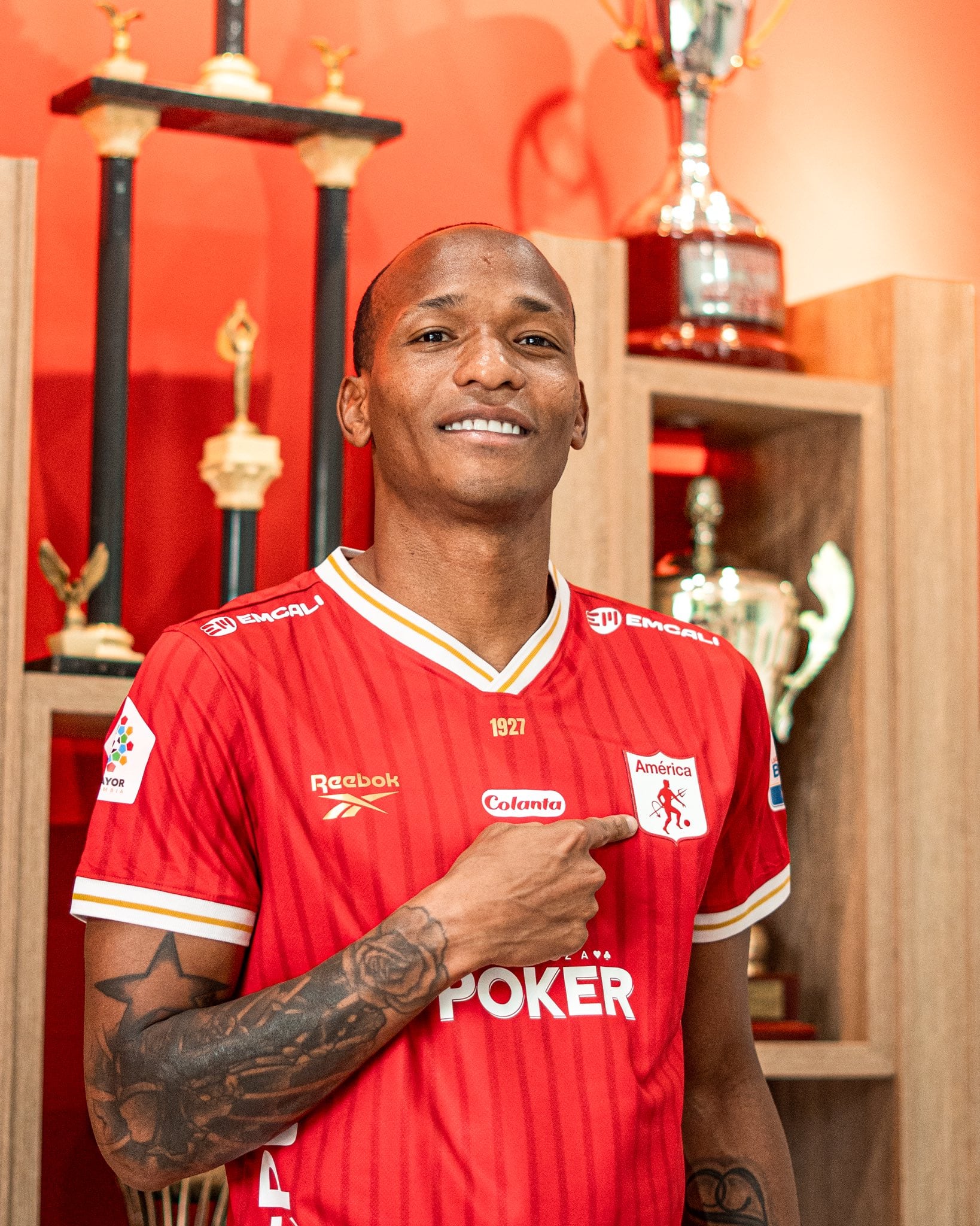 El delantero regresa al fútbol colombiano después de 11 años en la Liga MX-crédito @AmericadeCali/X