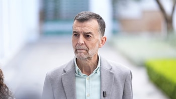Maíllo asegura que el 17M "definirá el modelo productivo" y promete supermercados públicos con "precios asequibles"