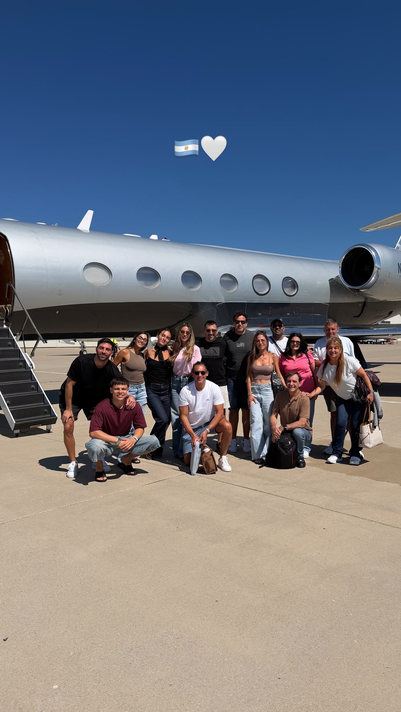 El grupo al completo que viajó para ser parte del encuentro de la Scaloneta (Instagram)