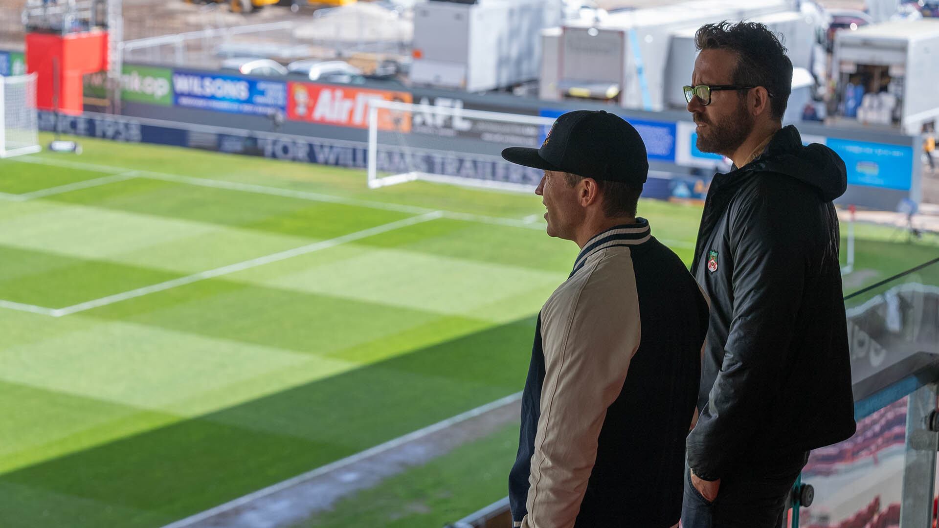 Ryan Reynolds y Rob McElhenney incursionaron en un género documental en el que cuentan la historia volverse dueños de un equipo de fútbol inglés (Foto: Patrick McElhenney/FX)