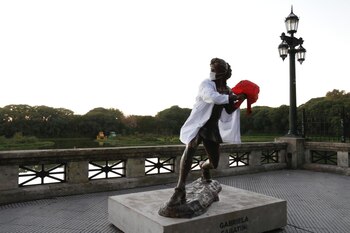 Gabriela Sabatini, con su mochila