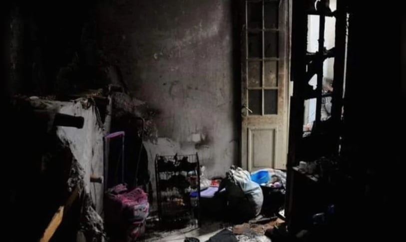 Barrientos arrojó una bomba tipo Molotov dentro de la habitación donde estaban las cuatro mujeres (Foto/Noticias Argentinas)