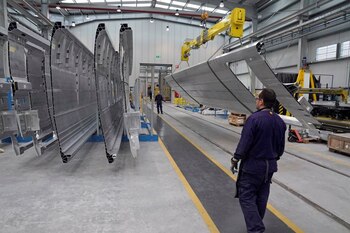 FOTO DE ARCHIVO. Un operario