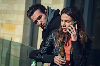 "Engaños" está protagonizada por Michelle Keegan y basa su historia en el libro de Harlan Coben titulado "Fool Me Once". (Créditos: Netflix)