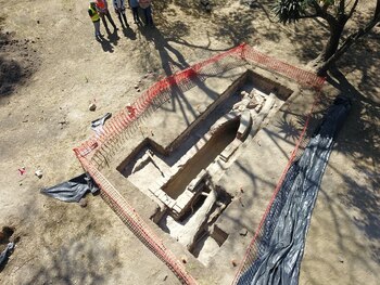 Entre los restos de la