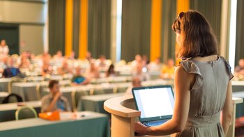 A la alumna le habían