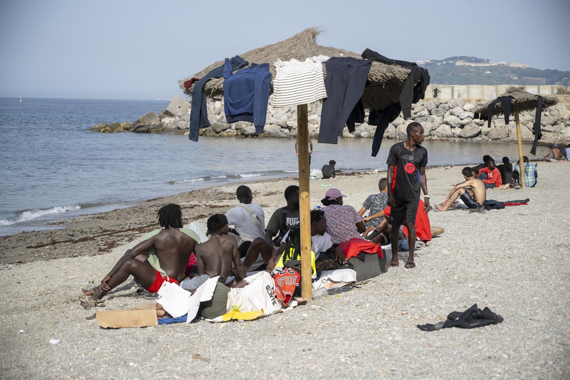 El Gobierno abre una oficina de desaparecidos por la crisis de Ceuta que ya trabaja con 32 denuncias de familiares