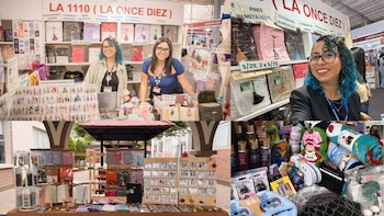 Mosaico de cuatro fotos con puestos de venta de fundas de libros, pines, separadores artesanales y dos expositoras que miran a la cámara